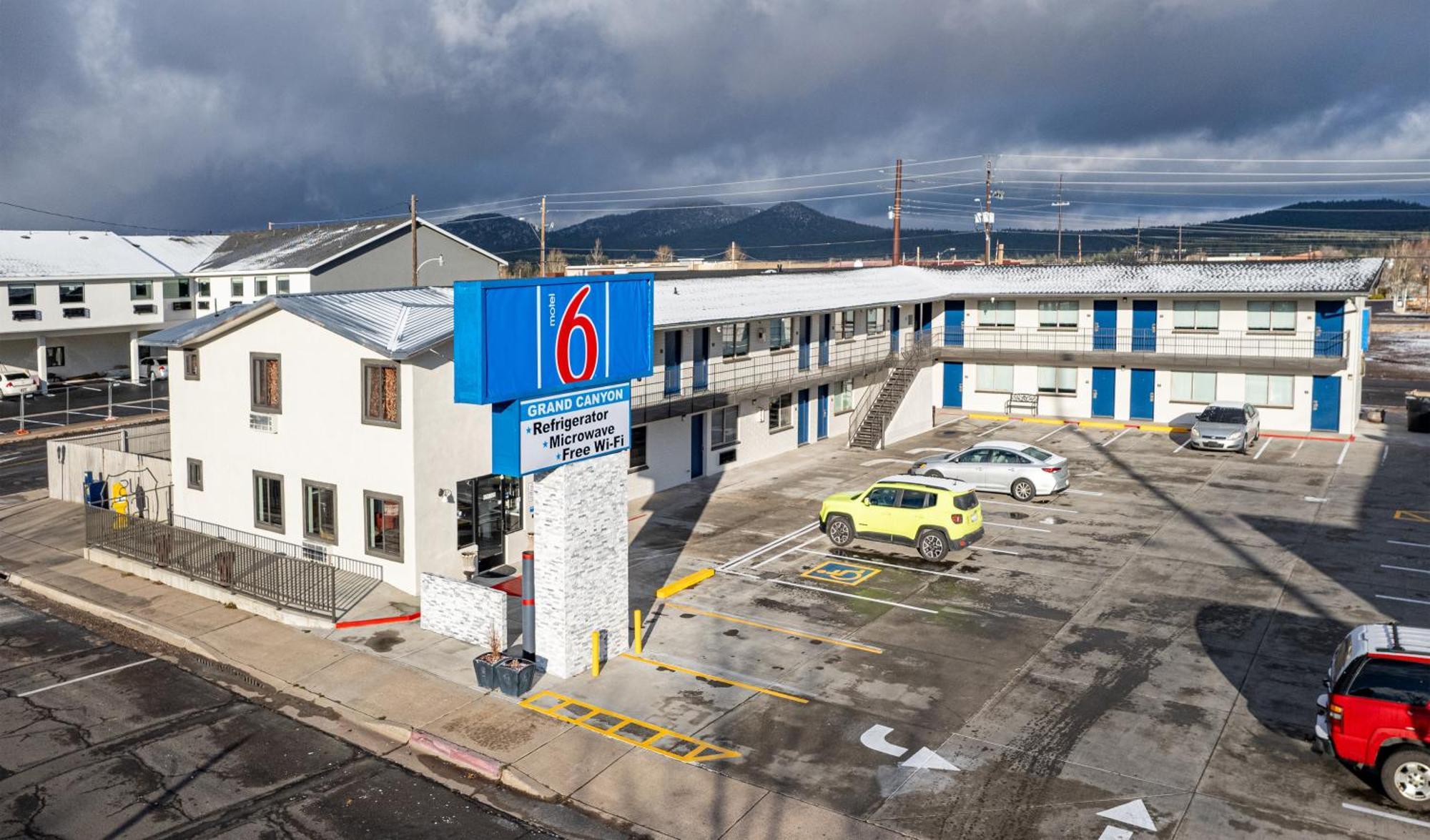 Motel 6 Williams Az Downtown Grand Canyon Exterior photo